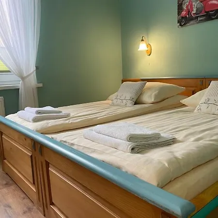 Osrodek Wypoczynkowy Dziedzic 3*